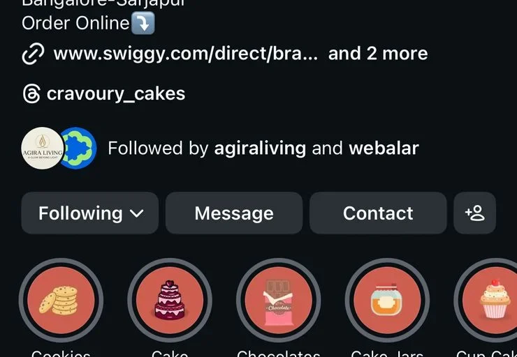 Cravoury Cakes Social Media